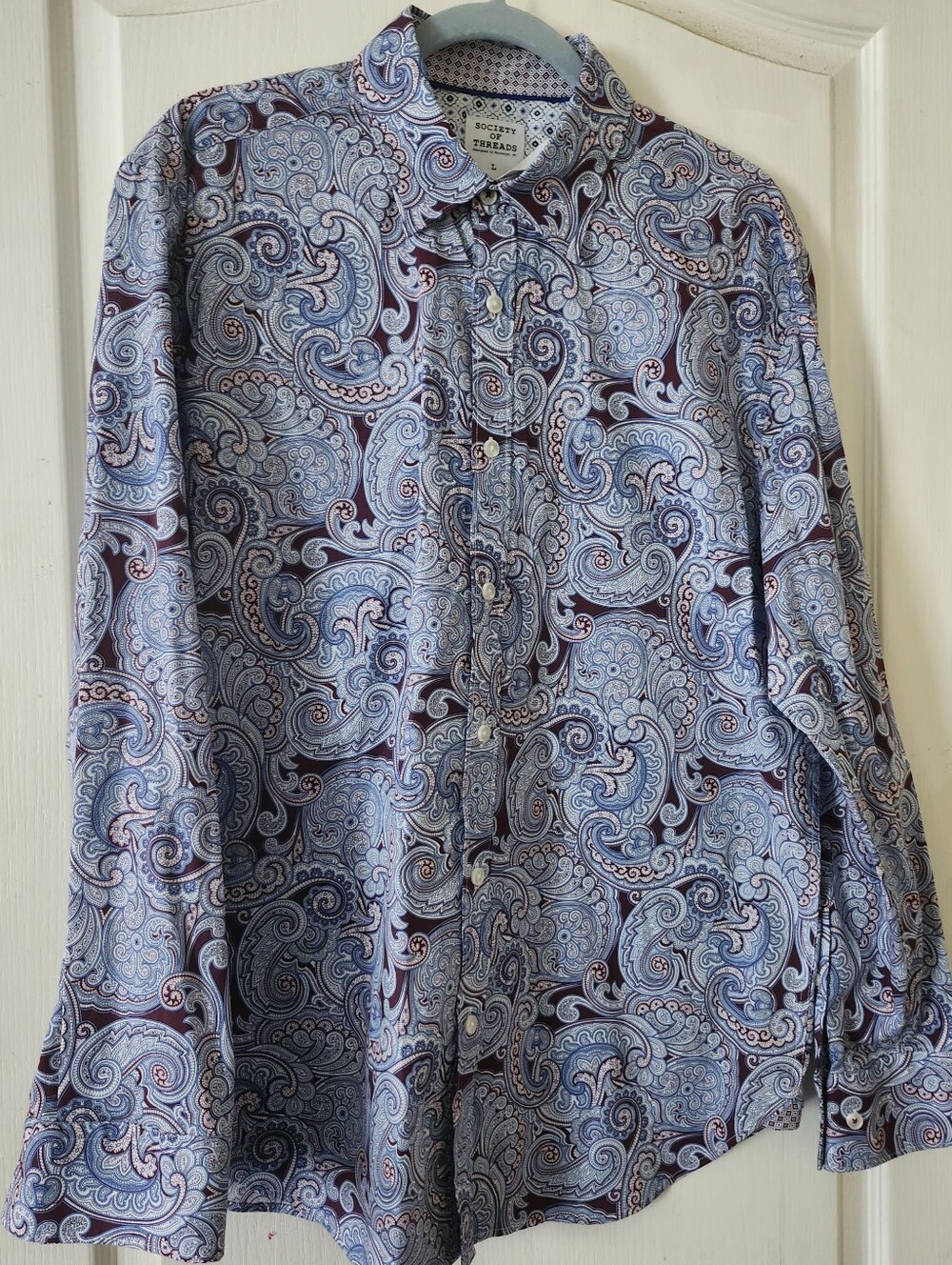 Society Of Threads Size Large Men’s Long Sleeve Paisley Button-Up Shirt.